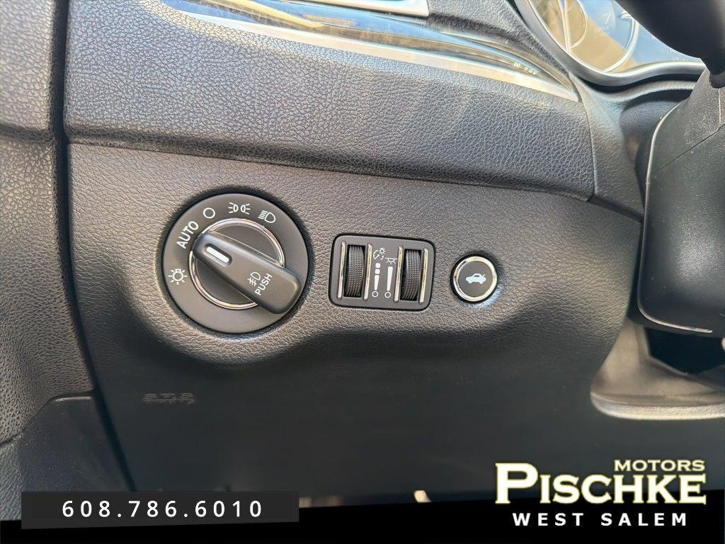 used 2018 Chrysler 300 car, priced at $18,997