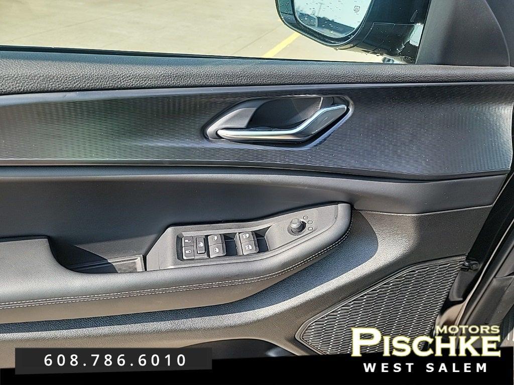 new 2025 Jeep Grand Cherokee car, priced at $44,130