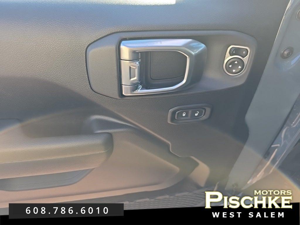 new 2026 Jeep Wrangler car, priced at $53,460