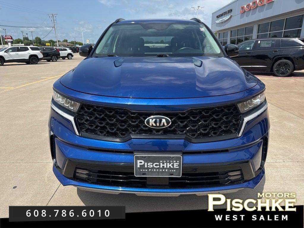 used 2021 Kia Sorento car, priced at $21,579