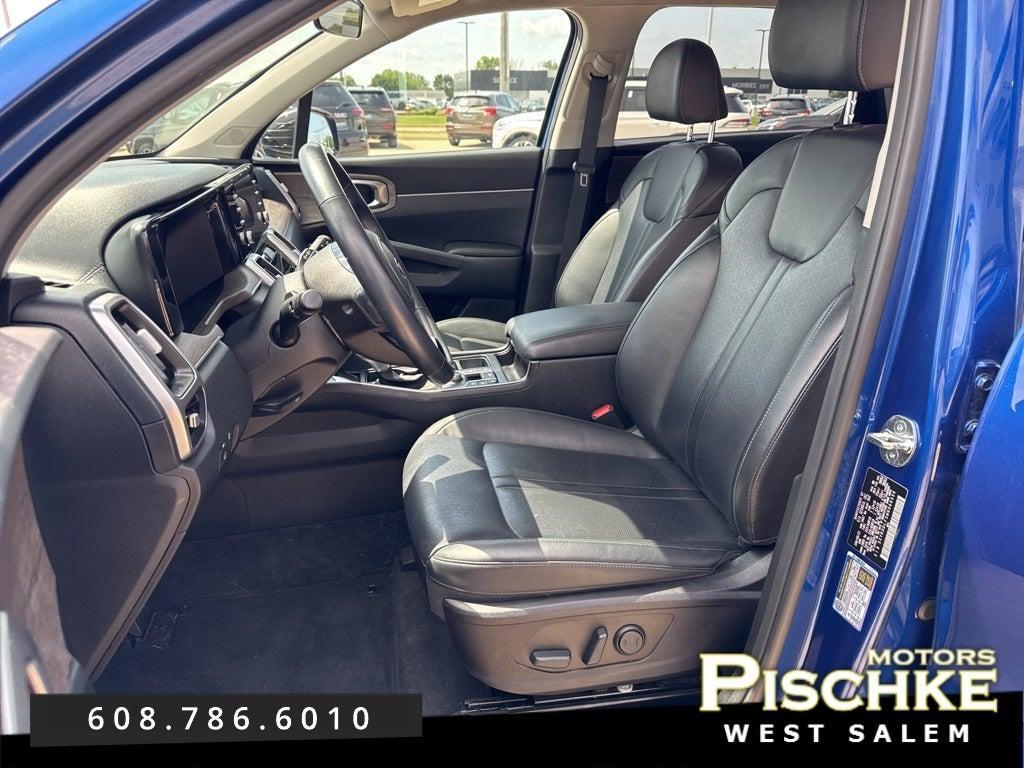 used 2021 Kia Sorento car, priced at $21,579