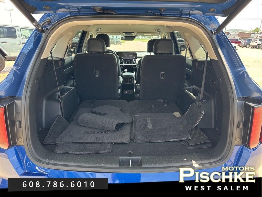 used 2021 Kia Sorento car, priced at $21,579
