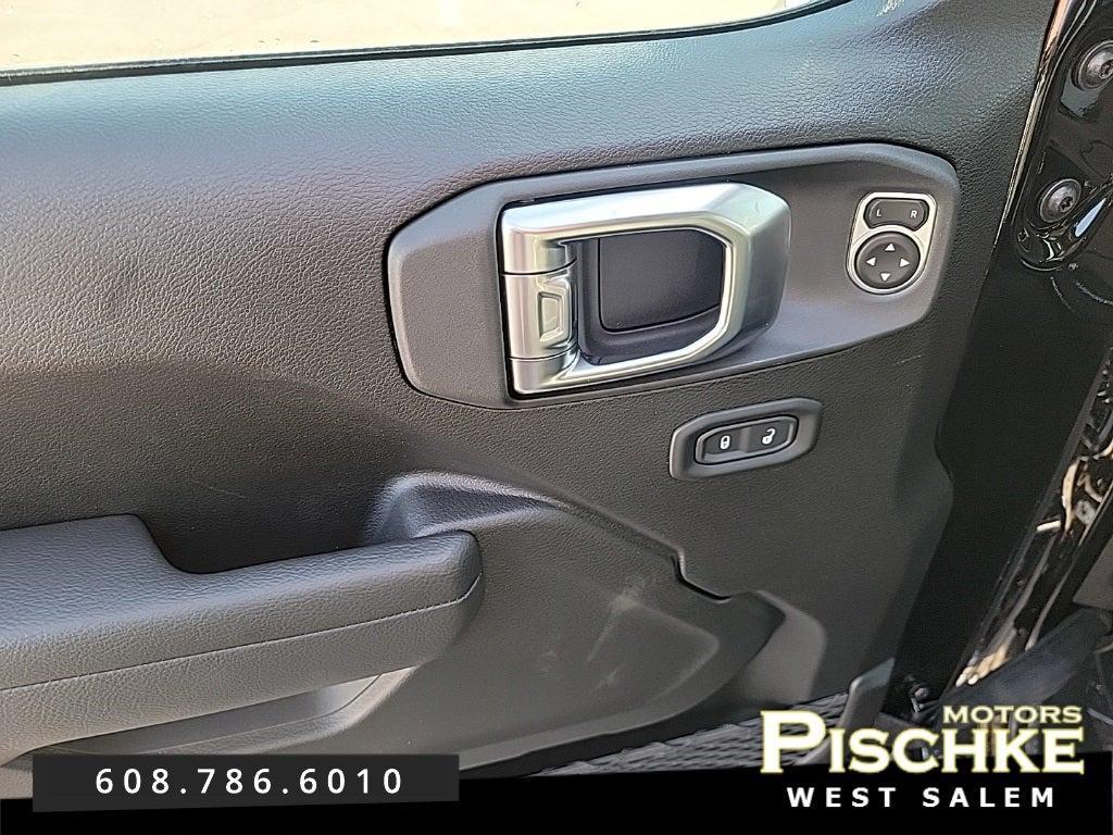 new 2025 Jeep Gladiator car, priced at $42,990