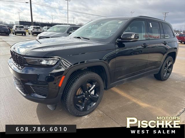 used 2024 Jeep Grand Cherokee car, priced at $38,799