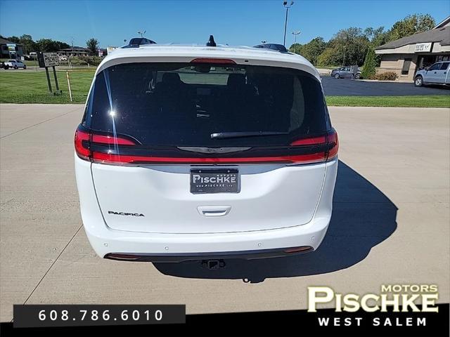 new 2024 Chrysler Pacifica car, priced at $41,310