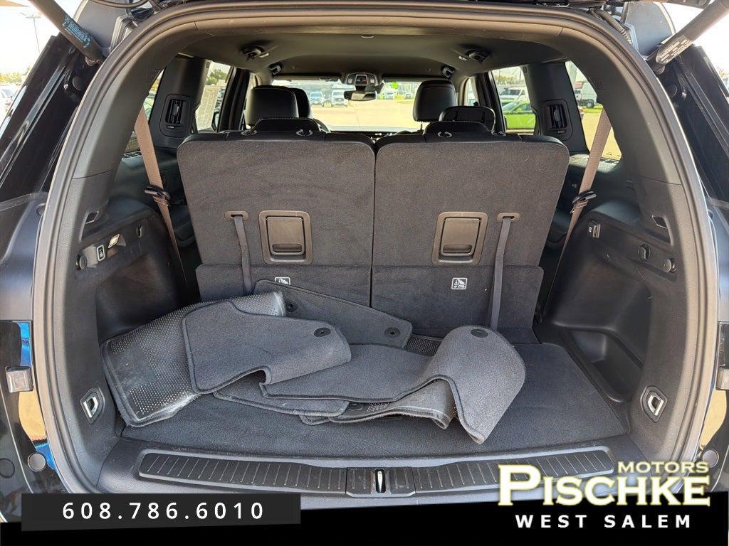 used 2024 Jeep Grand Cherokee L car, priced at $37,997