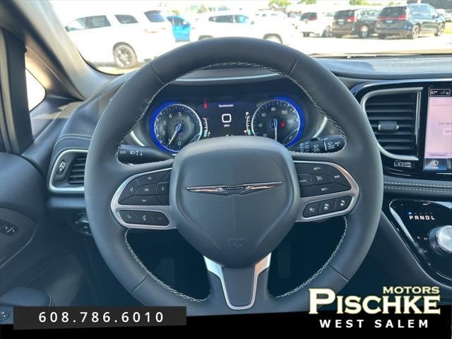 new 2025 Chrysler Pacifica car, priced at $44,791