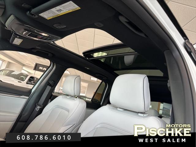 new 2025 Jeep Wagoneer S car, priced at $57,479