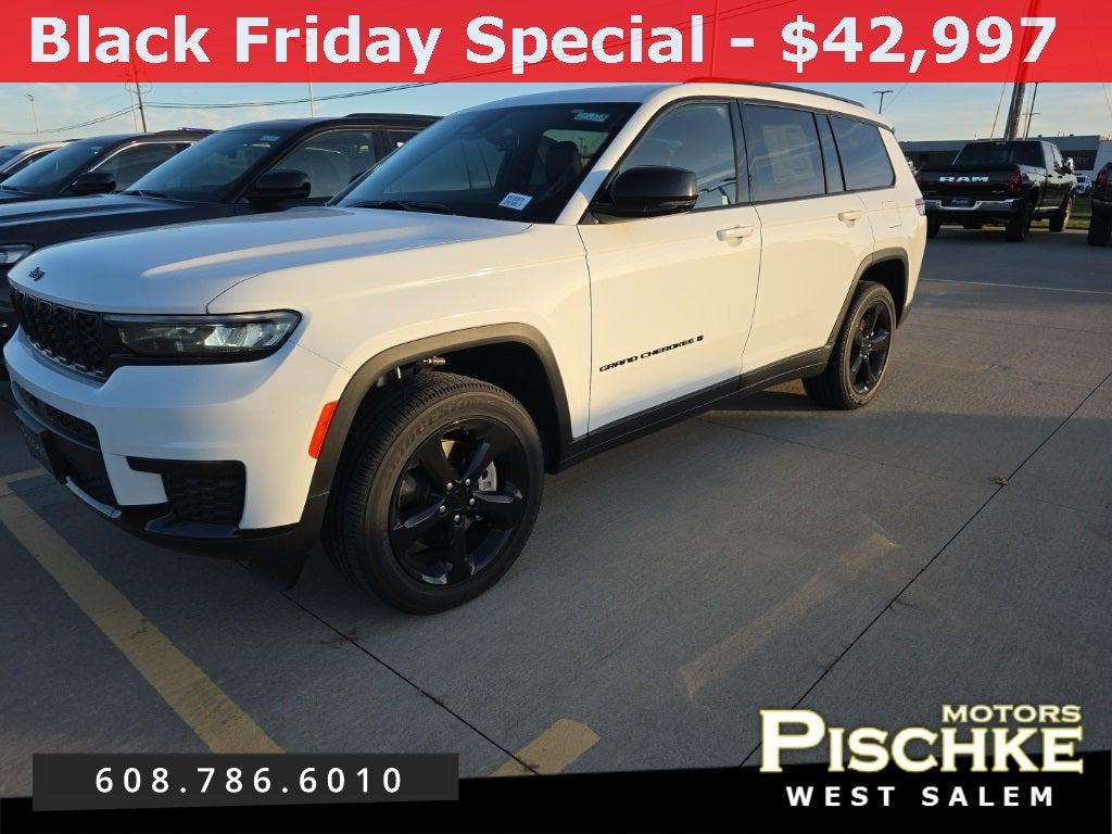 new 2025 Jeep Grand Cherokee L car, priced at $42,997