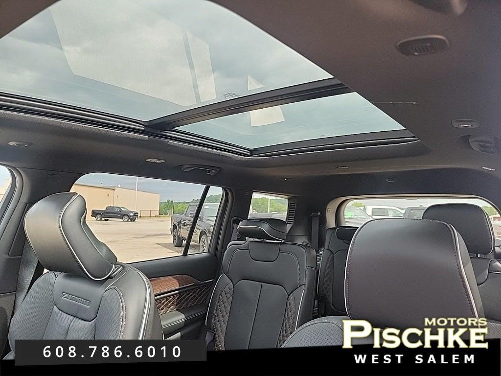 new 2025 Jeep Grand Cherokee L car, priced at $59,499