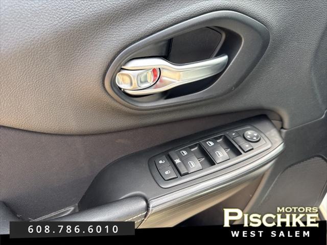 used 2014 Jeep Cherokee car, priced at $11,499