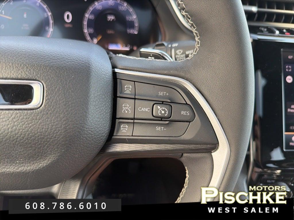 used 2024 Jeep Grand Cherokee car, priced at $36,997