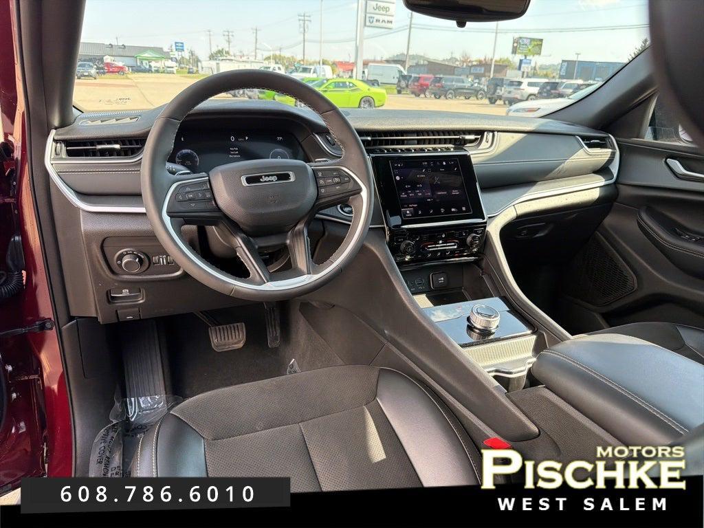 used 2024 Jeep Grand Cherokee car, priced at $36,997