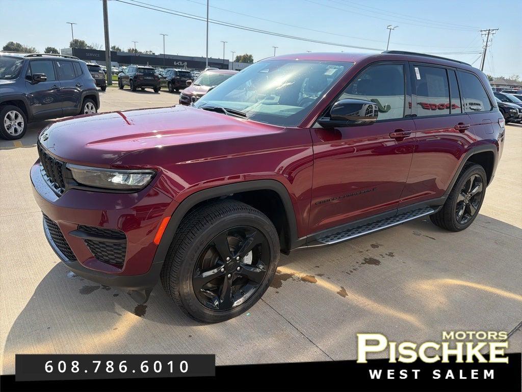 used 2024 Jeep Grand Cherokee car, priced at $36,997