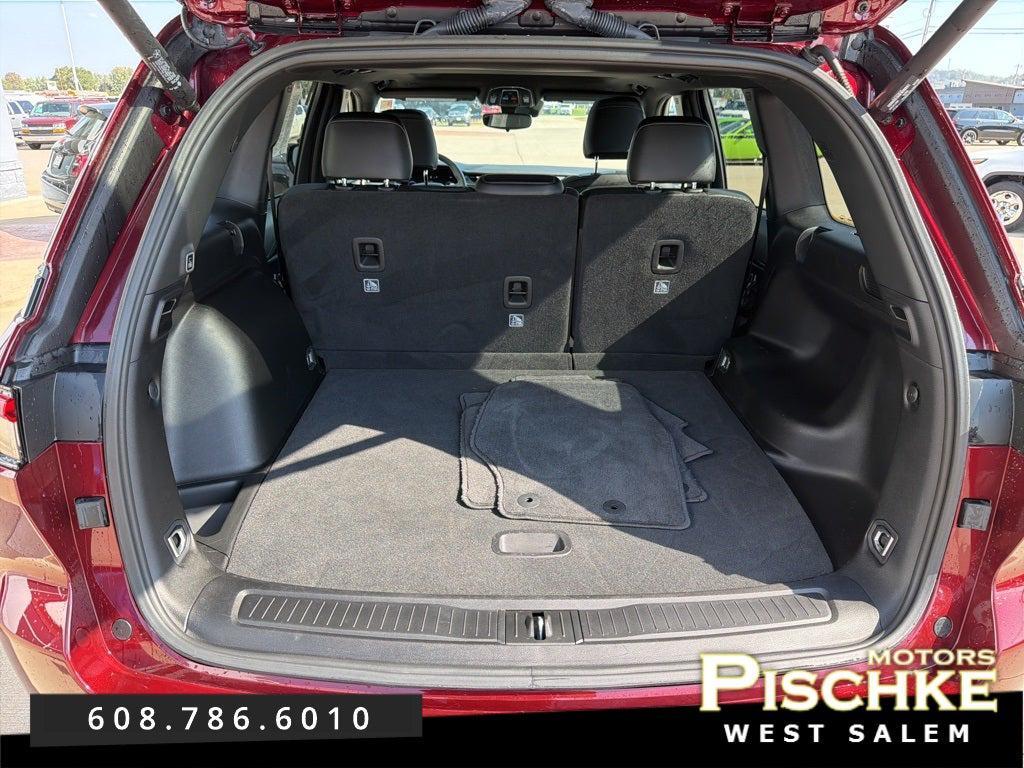 used 2024 Jeep Grand Cherokee car, priced at $36,997