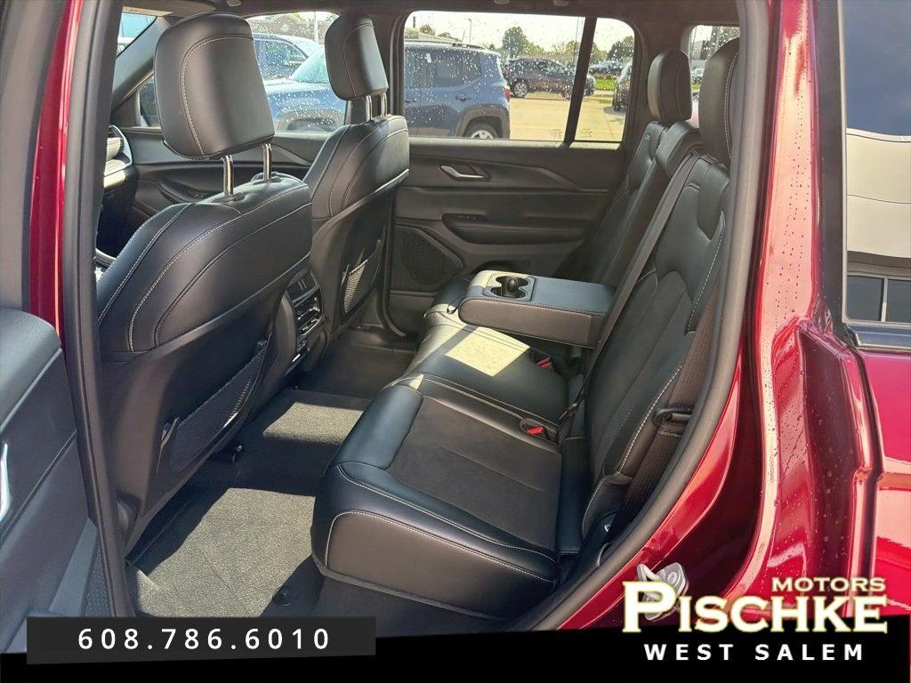 used 2024 Jeep Grand Cherokee car, priced at $36,997