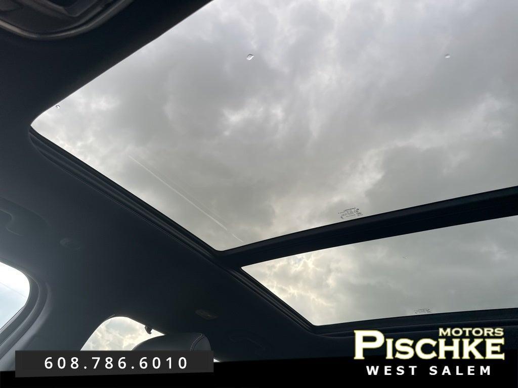 used 2024 Jeep Grand Cherokee L car, priced at $39,990