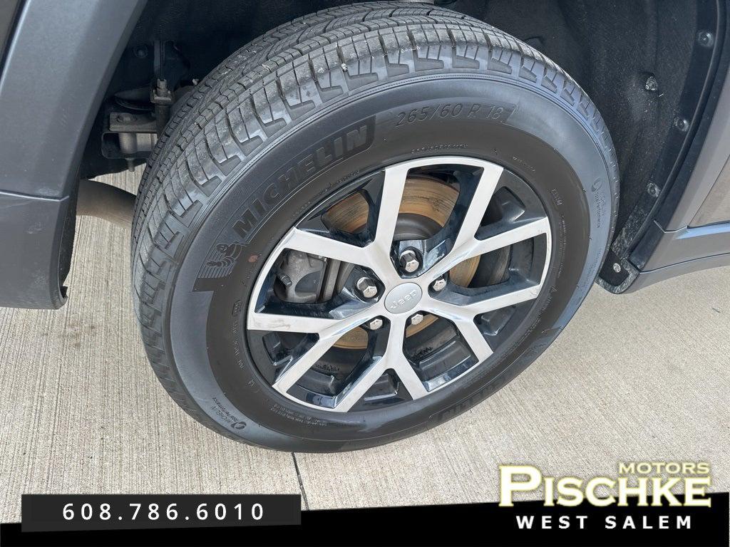 used 2024 Jeep Grand Cherokee L car, priced at $39,990
