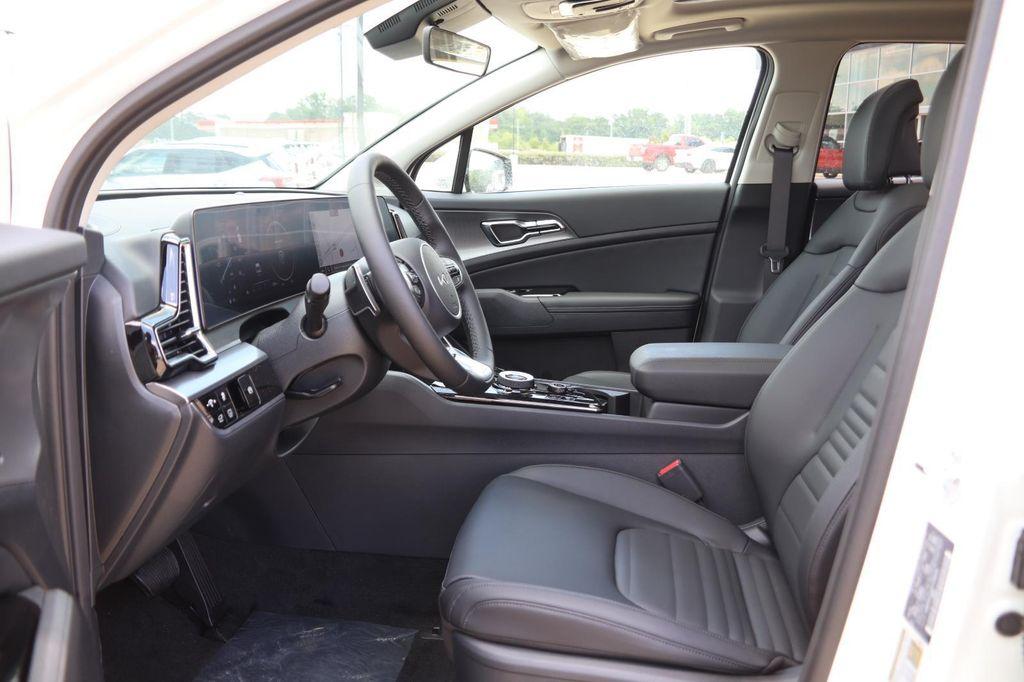 new 2025 Kia Sportage Hybrid car, priced at $39,755