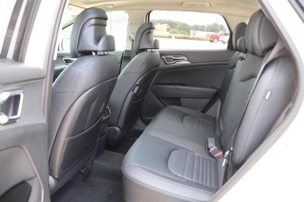 new 2025 Kia Sportage Hybrid car, priced at $39,755