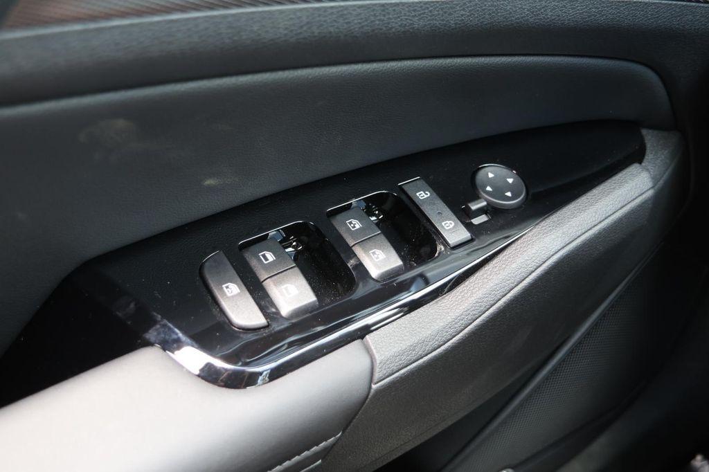 new 2025 Kia Sportage Hybrid car, priced at $39,755