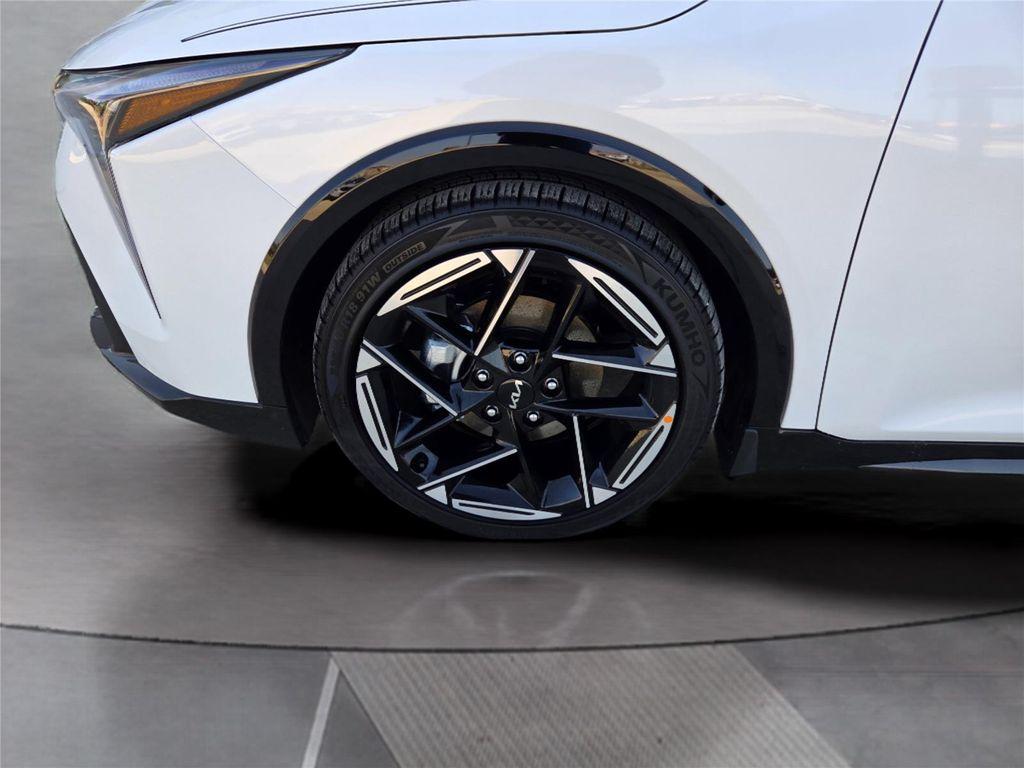 new 2025 Kia K4 car, priced at $29,075