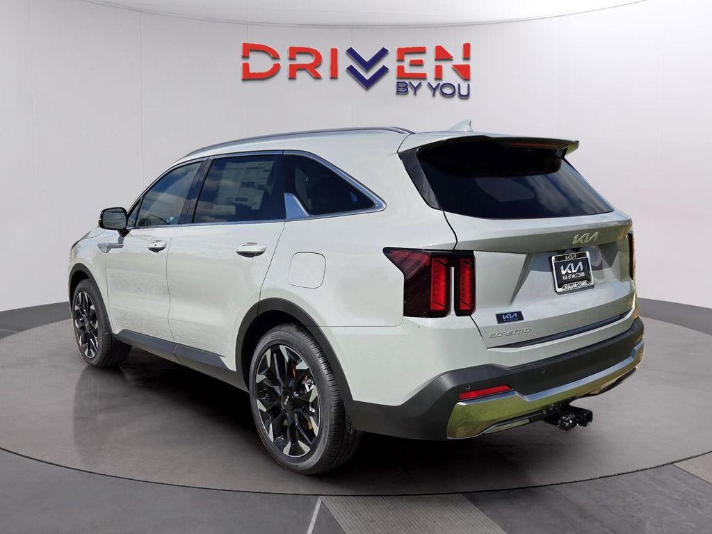 new 2025 Kia Sorento car, priced at $42,570