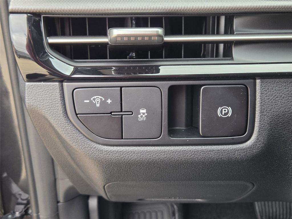 new 2026 Kia Sportage car, priced at $31,065