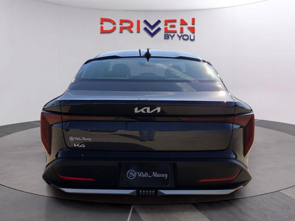 new 2025 Kia K4 car, priced at $23,185