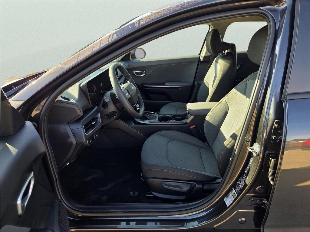 new 2025 Kia K4 car, priced at $23,185
