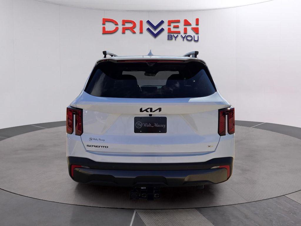 new 2025 Kia Sorento car, priced at $49,365