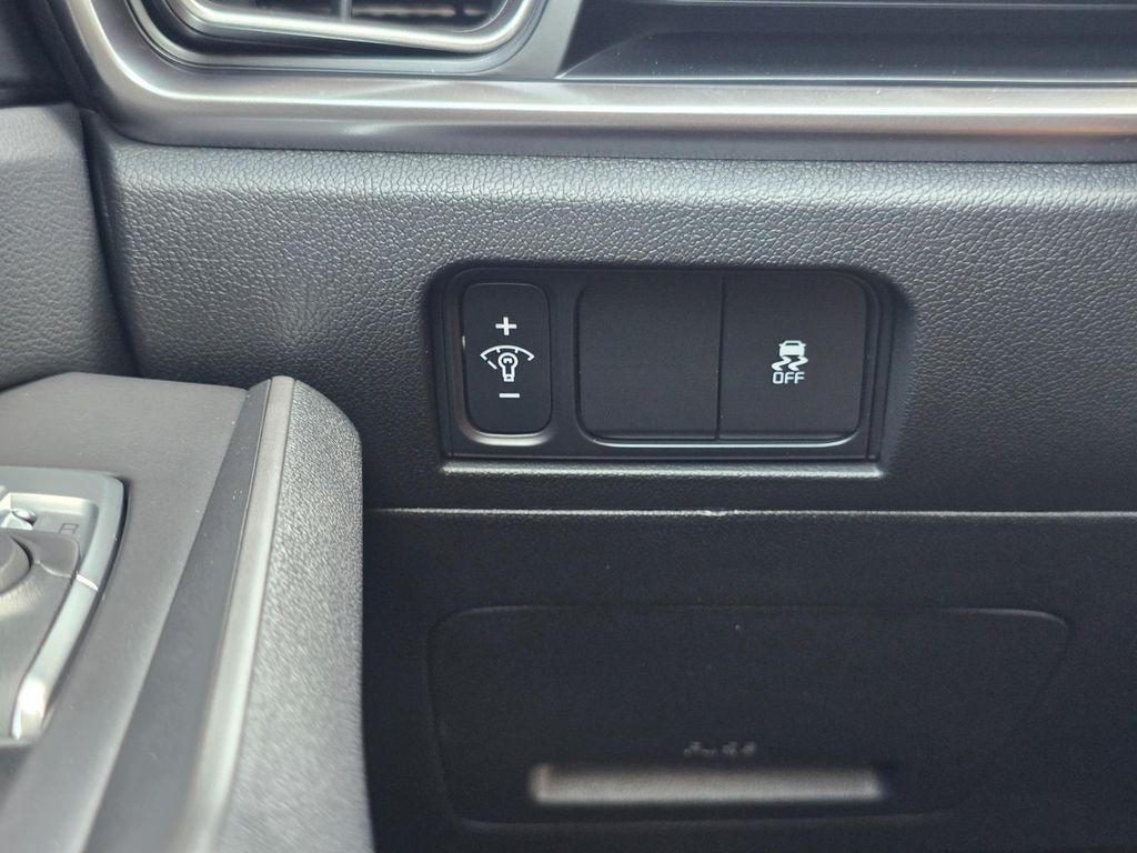 new 2026 Kia Sorento car, priced at $38,065