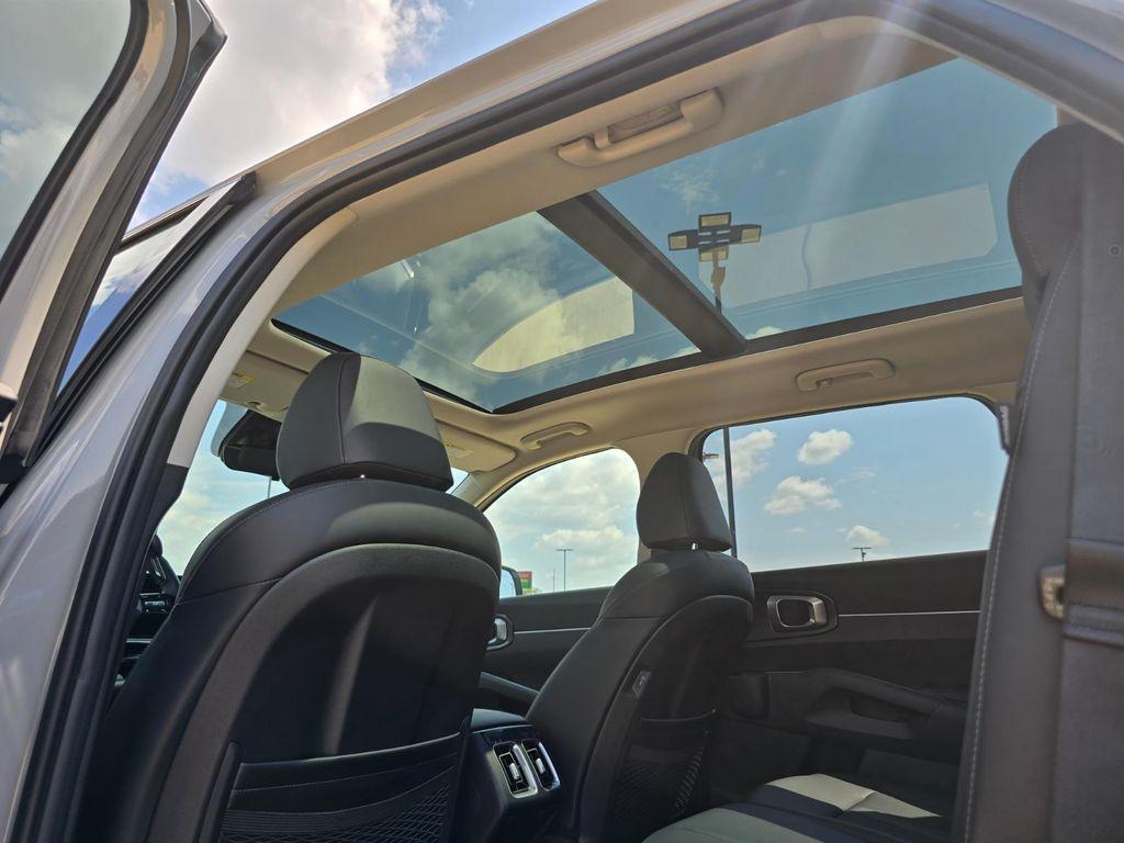 new 2026 Kia Sorento car, priced at $38,065