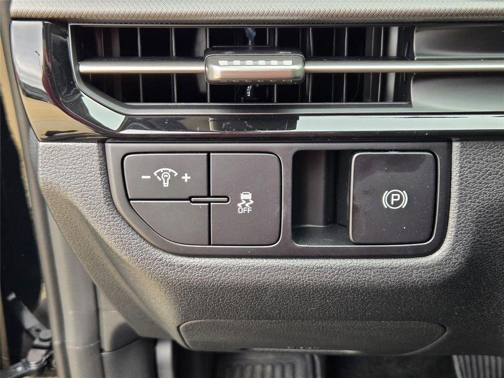 new 2026 Kia Sportage car, priced at $31,065