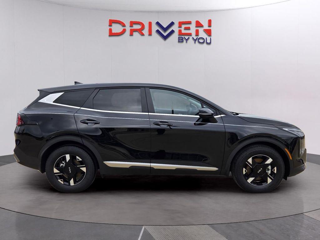 new 2026 Kia Sportage car, priced at $31,065