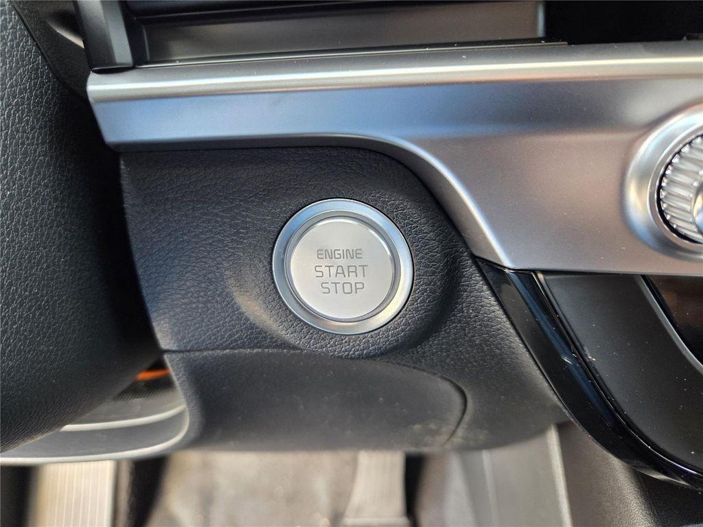 new 2025 Kia Telluride car, priced at $41,695