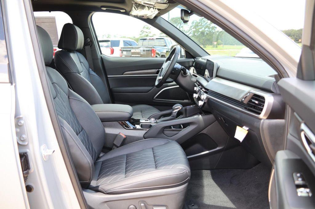 new 2025 Kia Telluride car, priced at $49,645