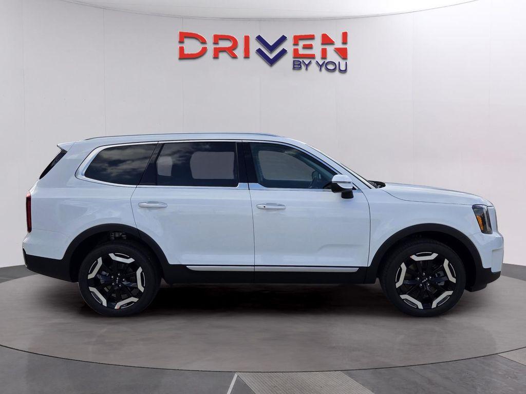 new 2025 Kia Telluride car, priced at $41,770