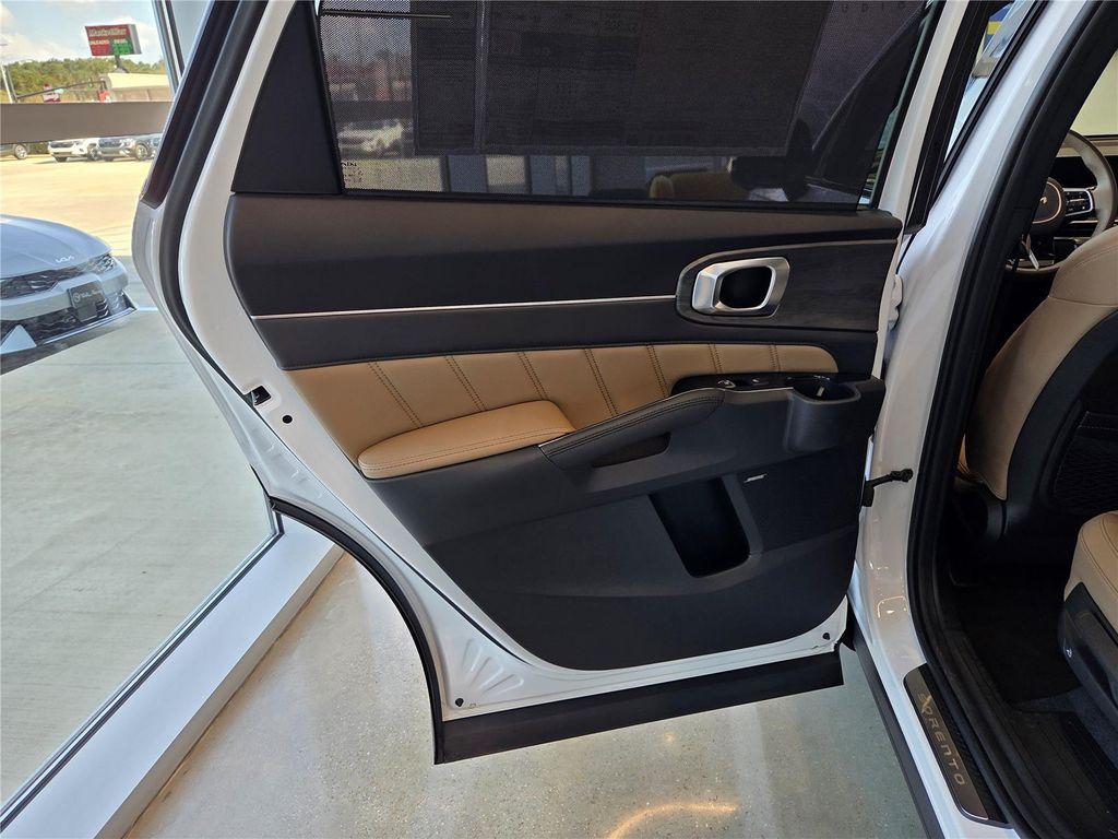 new 2025 Kia Sorento car, priced at $49,660