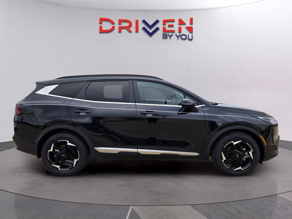 new 2026 Kia Sportage car, priced at $33,170