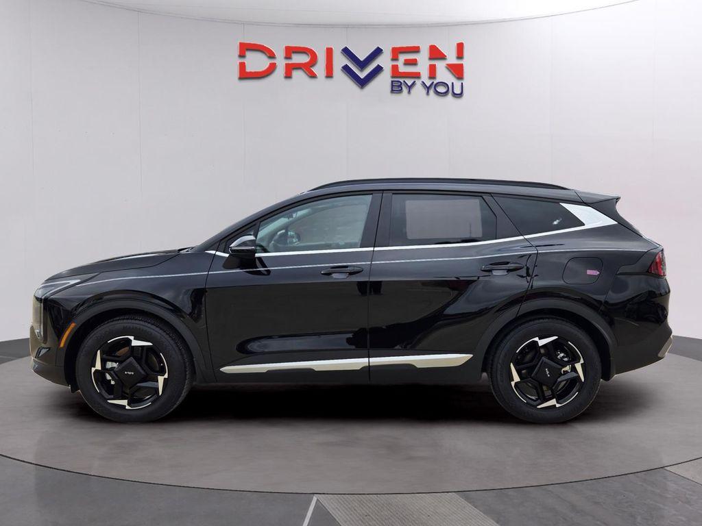 new 2026 Kia Sportage car, priced at $33,170
