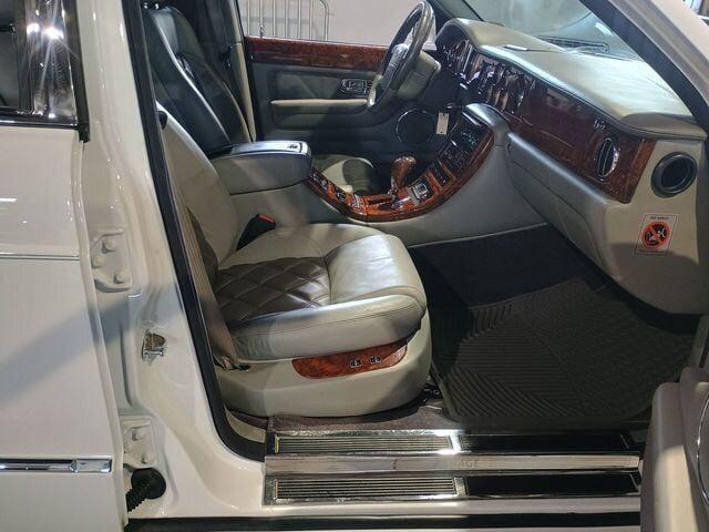 used 2003 Bentley Arnage car, priced at $35,900