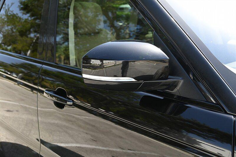 used 2020 Land Rover Range Rover Sport car, priced at $29,900
