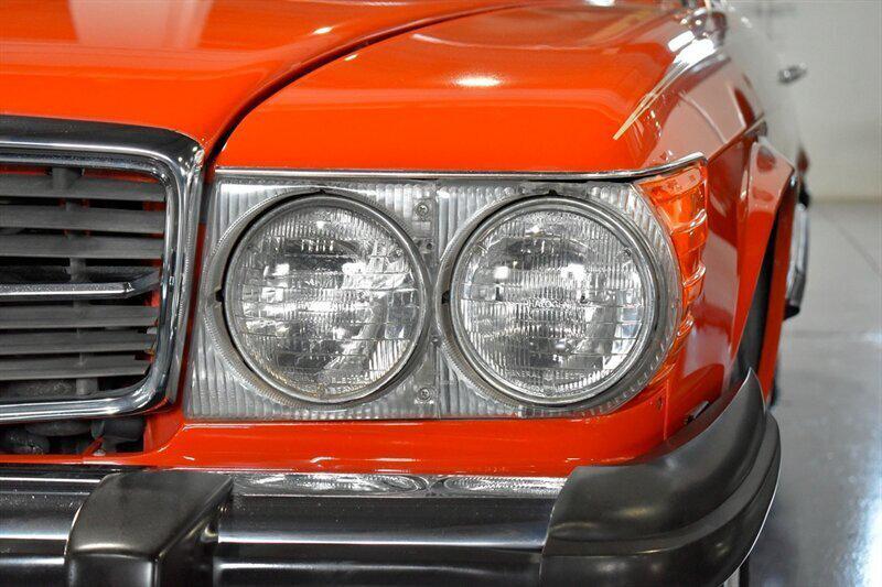 used 1982 Mercedes-Benz S-Class car, priced at $13,900