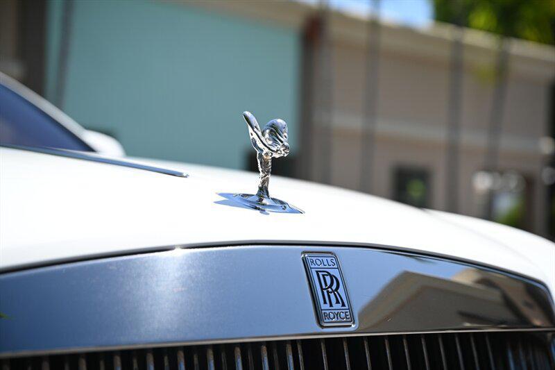 used 2019 Rolls-Royce Dawn car, priced at $227,900