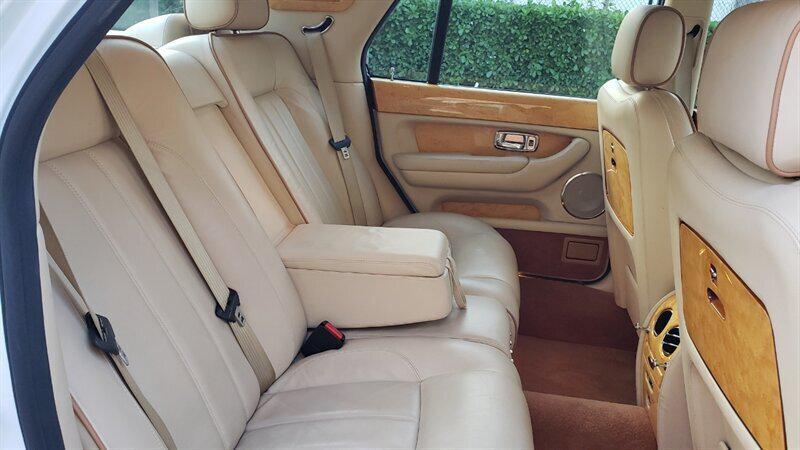 used 2006 Bentley Arnage car, priced at $37,900