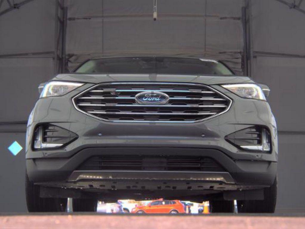 used 2024 Ford Edge car, priced at $24,999