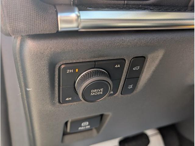 new 2025 Ford Expedition Max car, priced at $81,624