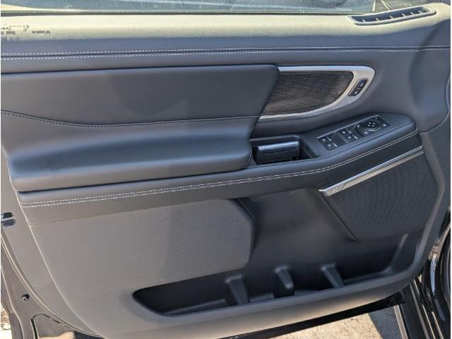 new 2025 Ford Expedition Max car, priced at $81,624