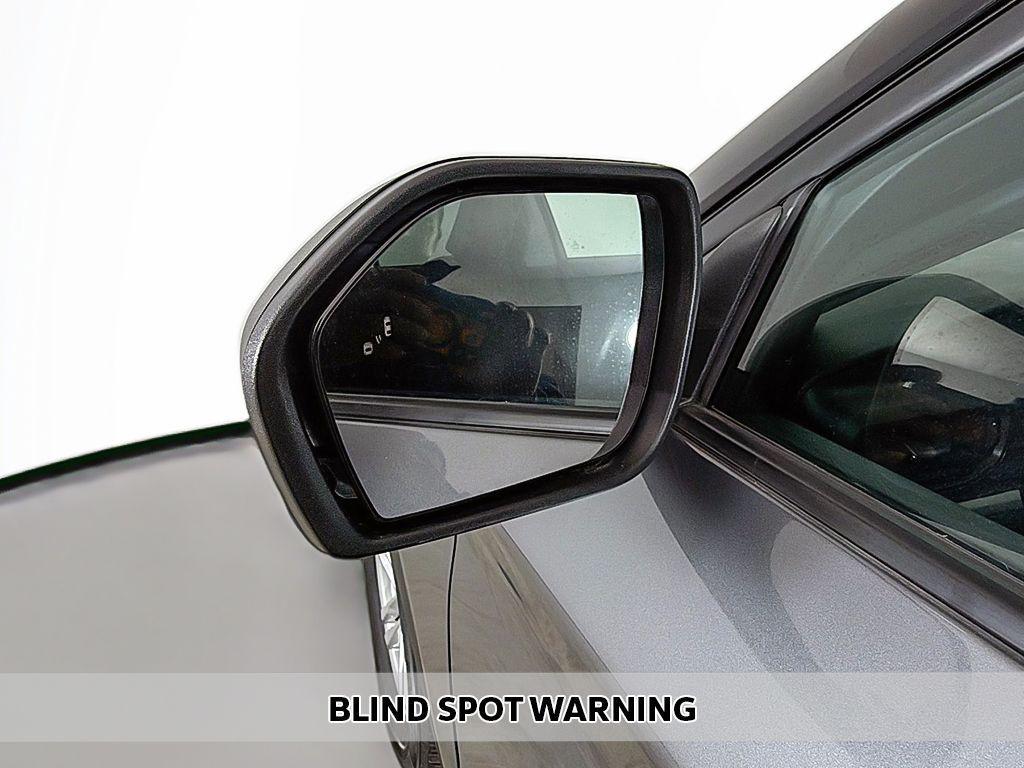 used 2022 Ford Explorer car, priced at $27,590